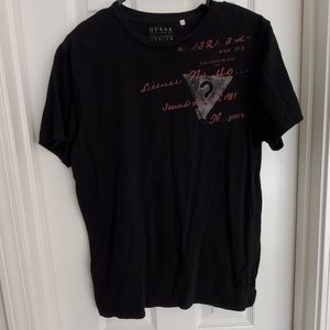 Guess men's t-shirt